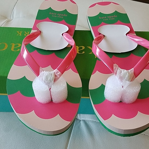 Flip flops - Picture 2 of 4